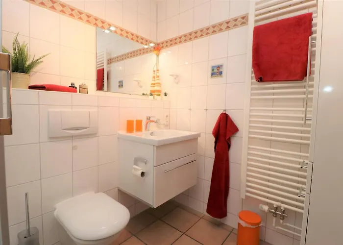 Oewern Diek App 05 Wustrow (Fischland)